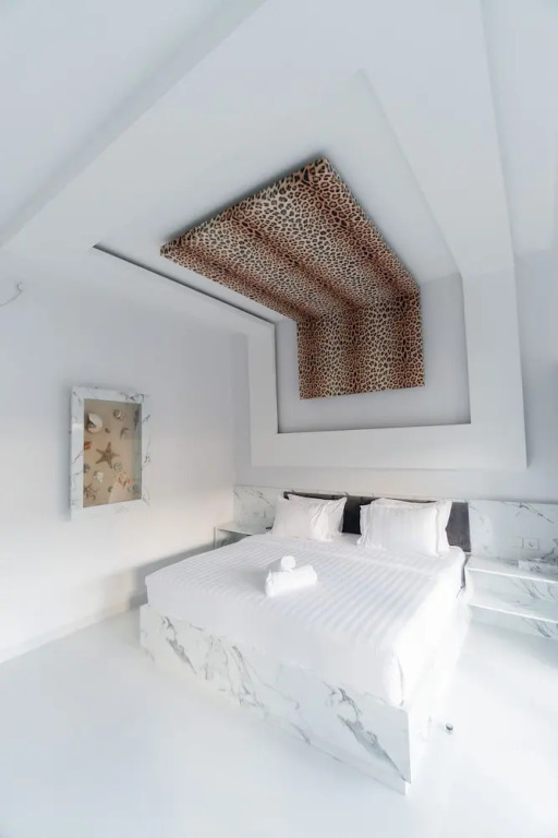 Seashell Resort
