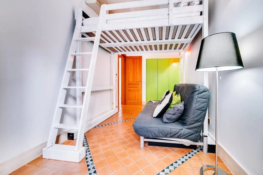 Amazing Flat for 6 People Close to Colosseum