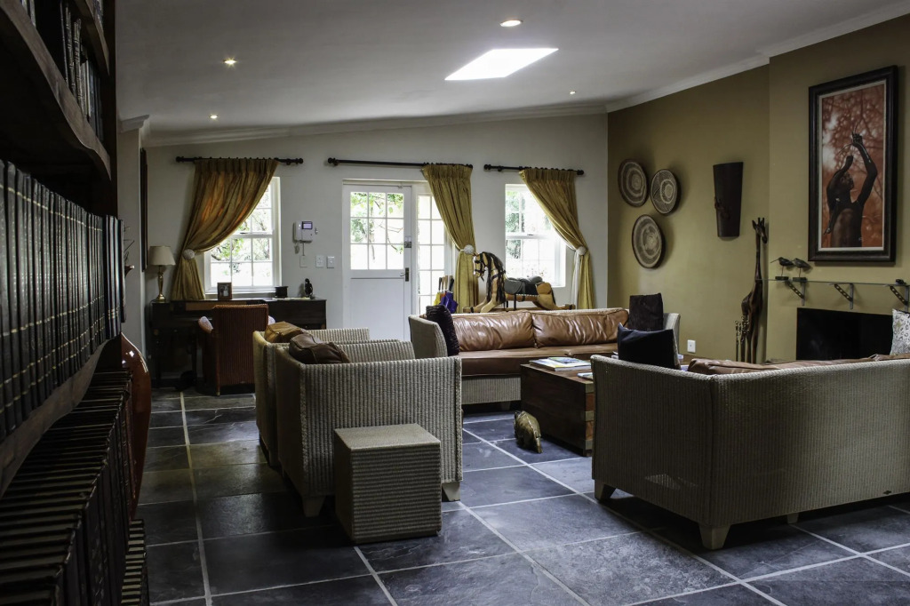 Somerset Villa Guesthouse