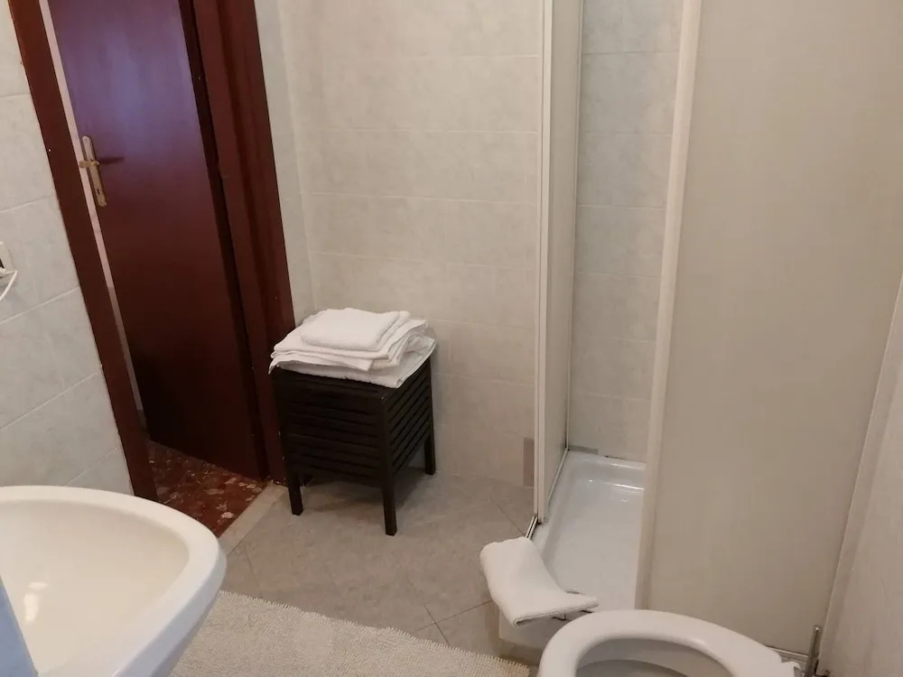 Room Private Bath 5min From Tiburtina Station - Metro Line B
