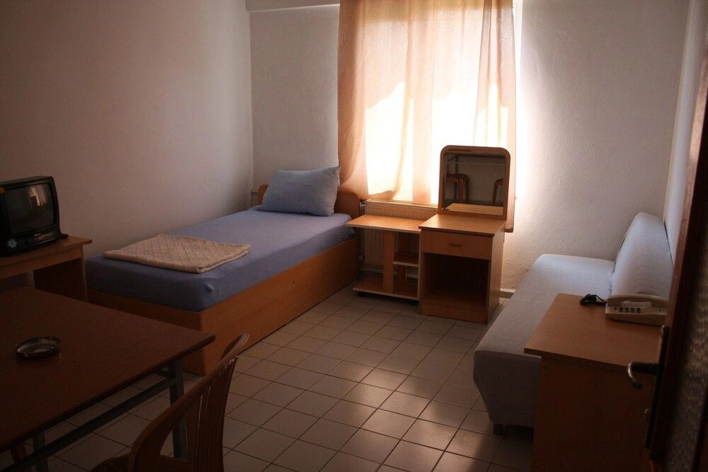 Orçın Apartments