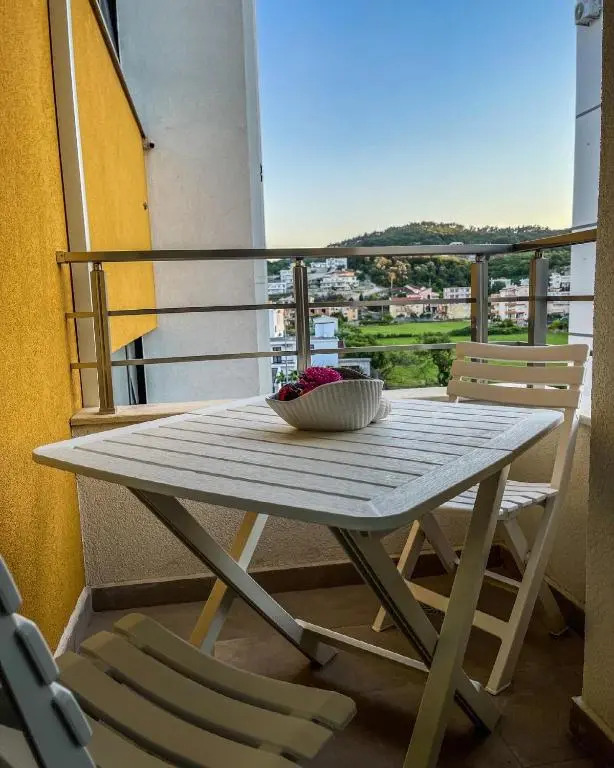 Apartmani E1 & E2