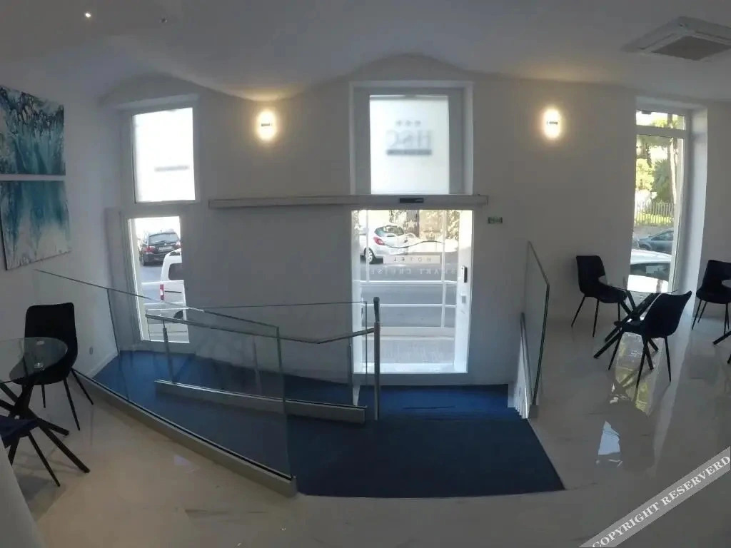 Hotel Smart Cruise