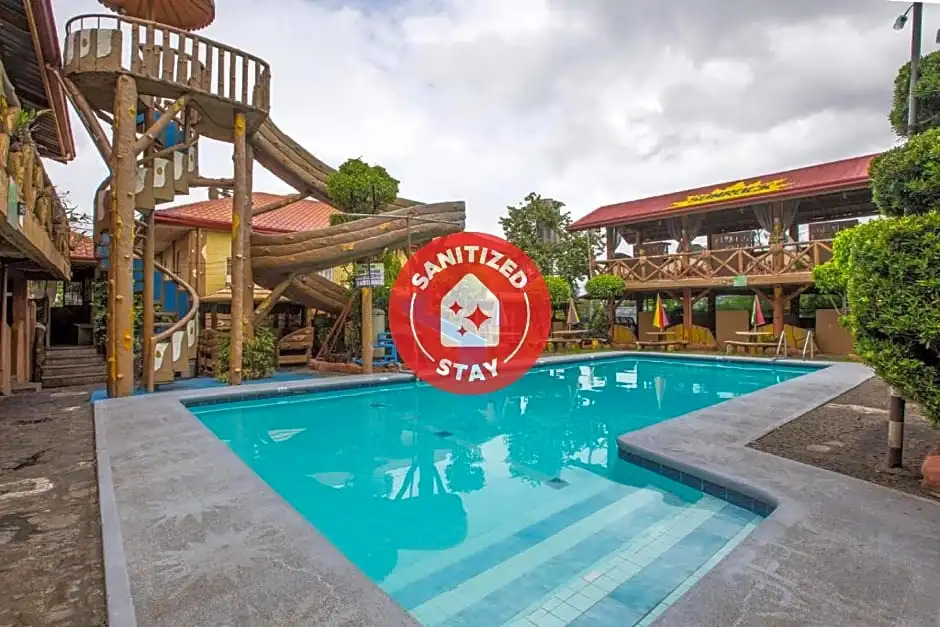 OYO 588 Sunrock Resort