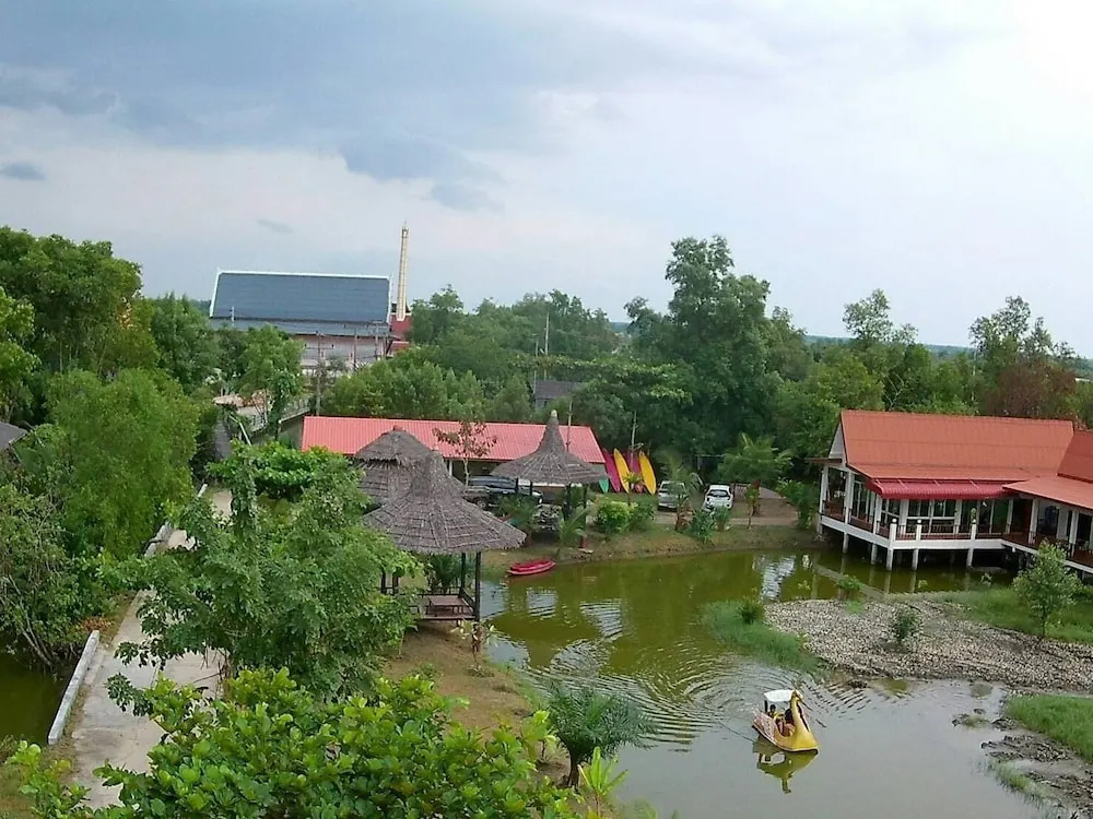 Saeng Tai Amphawa