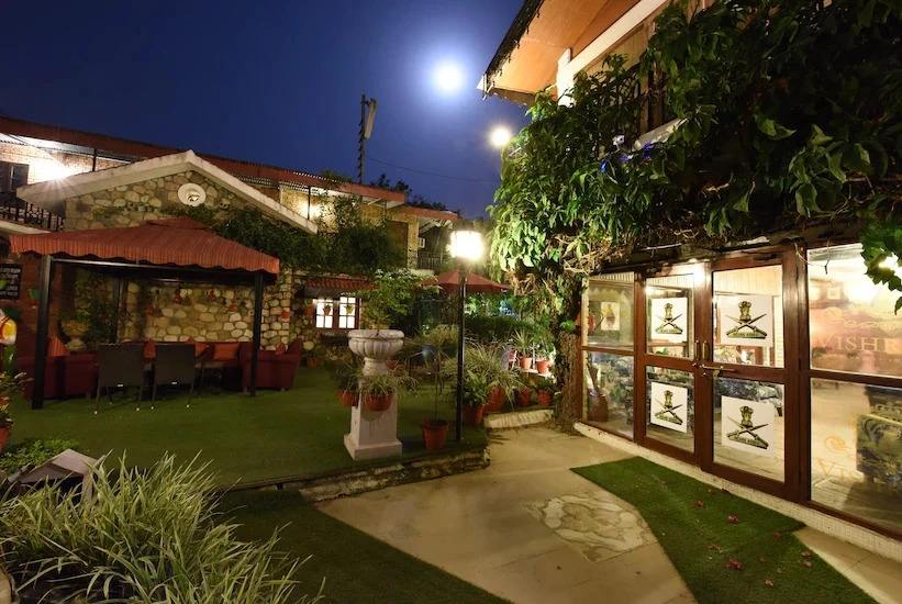 Vishranti Resorts & Spa