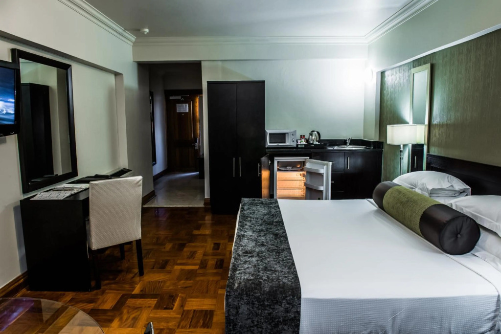 Belaire Suites Hotel