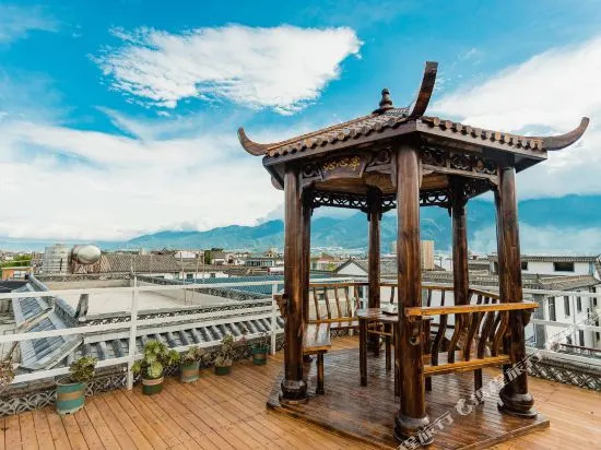 Lianhua Inn