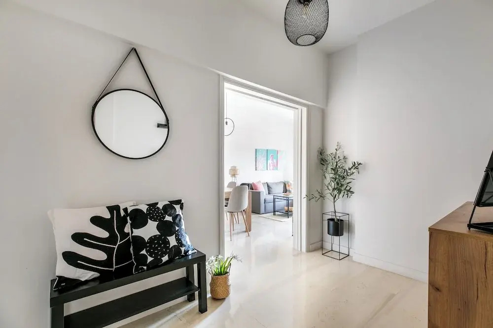 Zeus 2-Bedroom Apt with Acropolis View