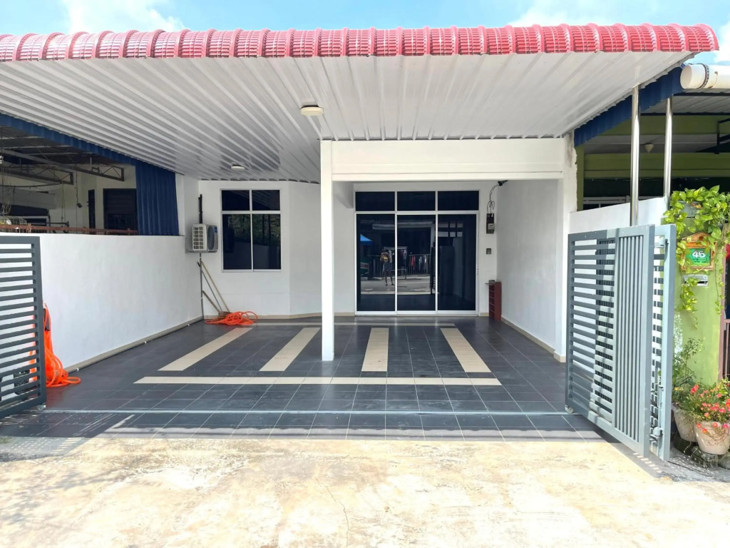 Cozy 288 Entire 3 bedroom House @ Alma Bukit Mertajam