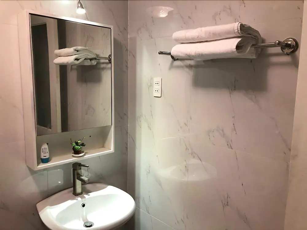 Nup Saigon Homestay - Hostel