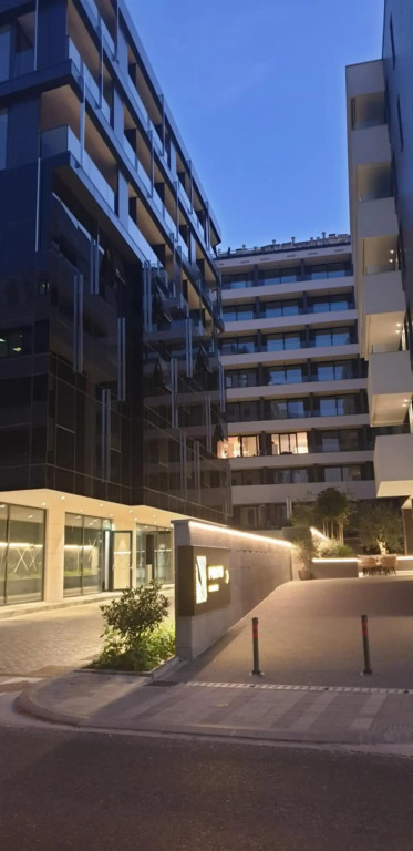 Golden Studio - private parking