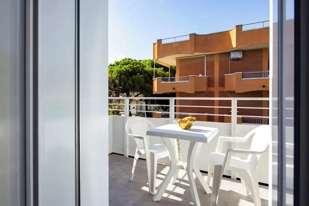 Apho Apartment Hotel