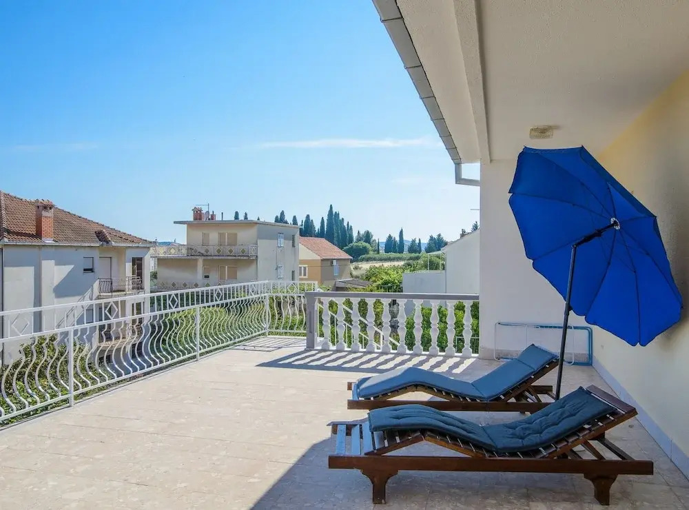 Modern Apartment Near Trogir Beach With Sea View Terrace and Lounge Area