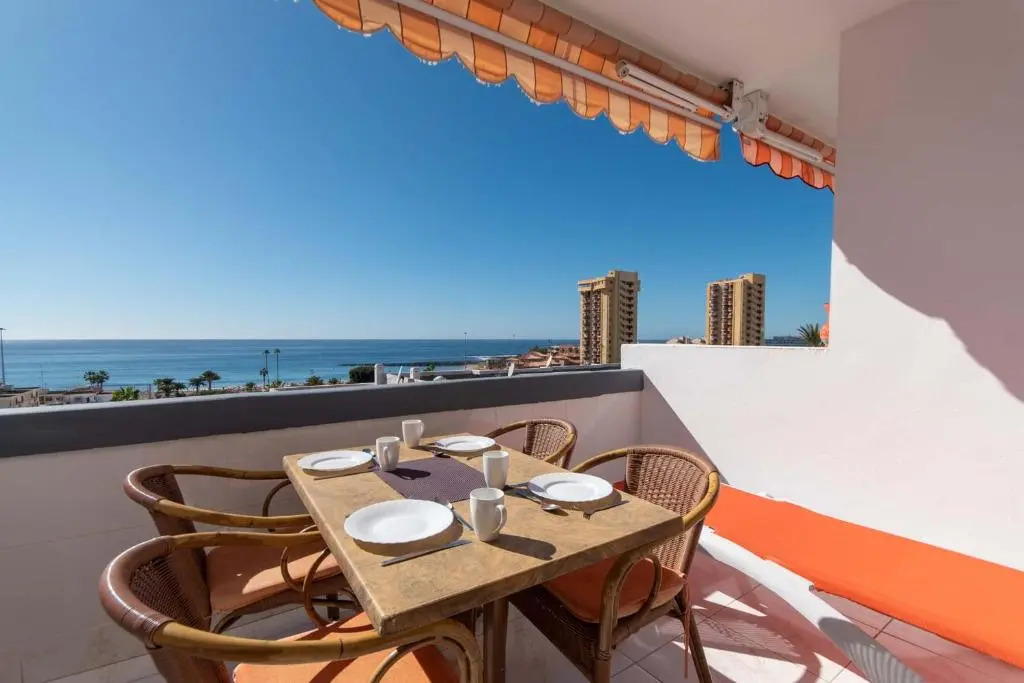Azahara Playa 45 - One Bed