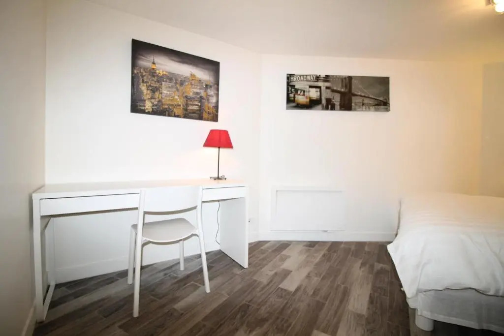 Cozy Saint Georges