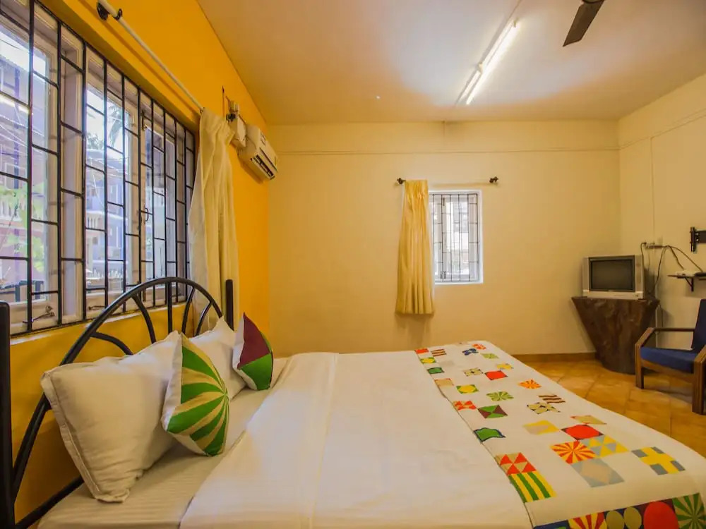 OYO 13016 Home Elegant Studios Calangute