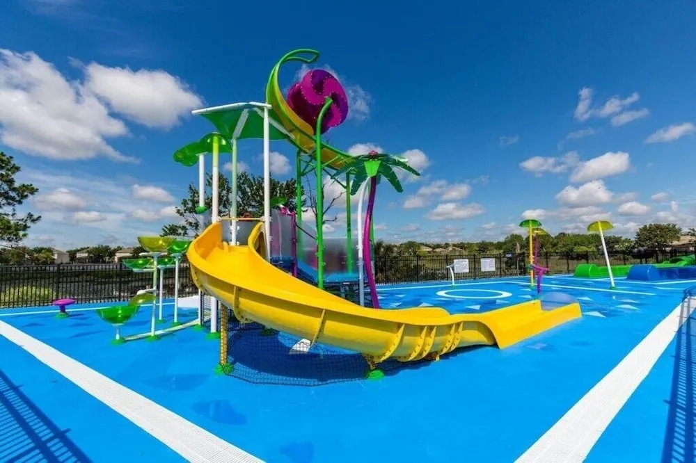 Wonderful 4Bd TH Splash Pool, The Windsor Hills Re