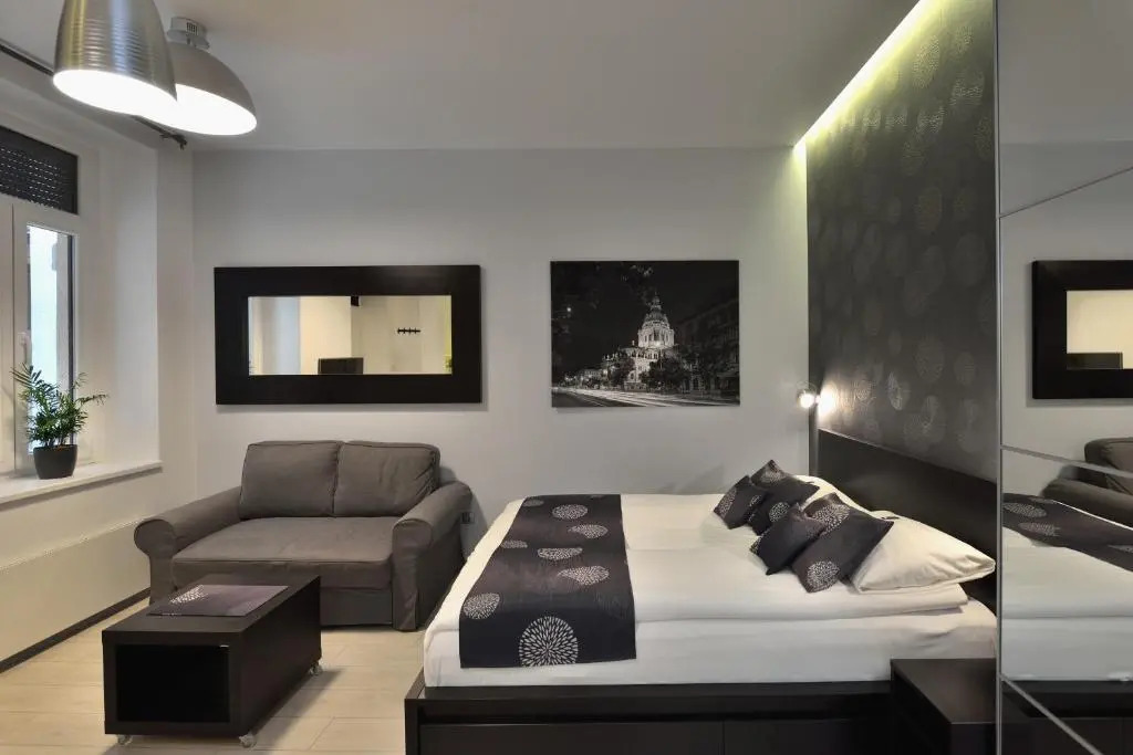 Urban Spirit Apartment