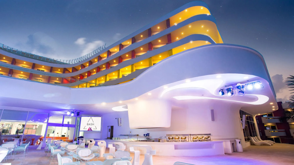 Temptation at The Tower Cancún Resort