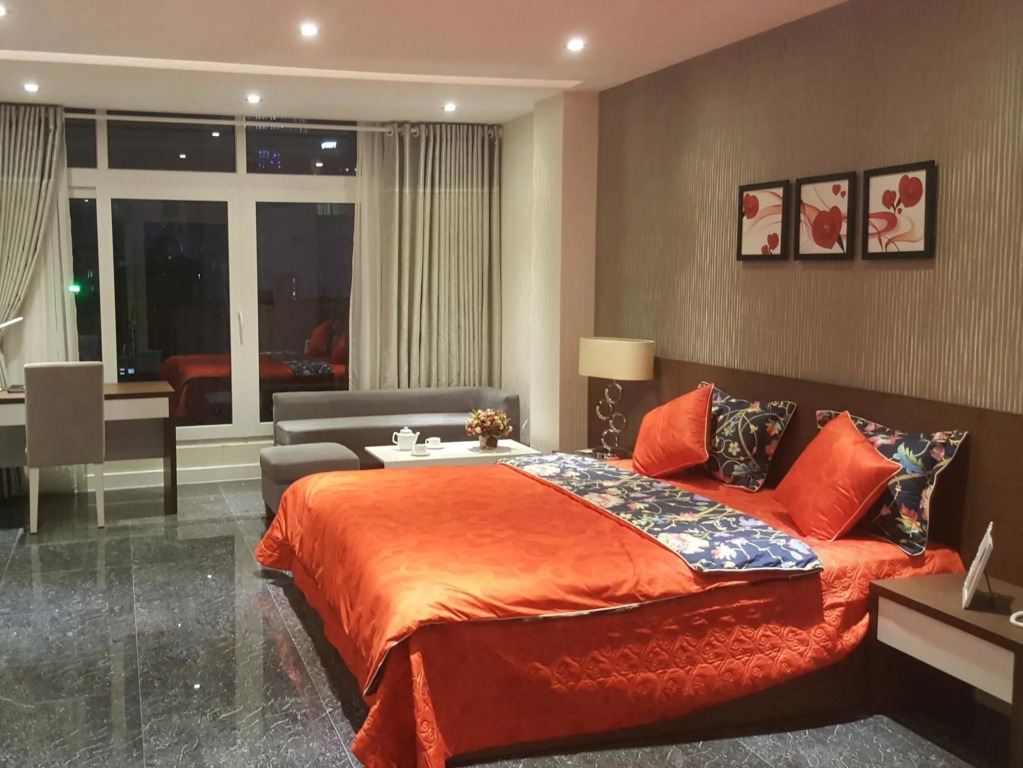 Golden Queen Aparthotel
