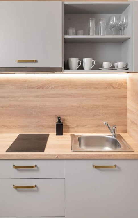 Theatre 9 Apartments by Adrez