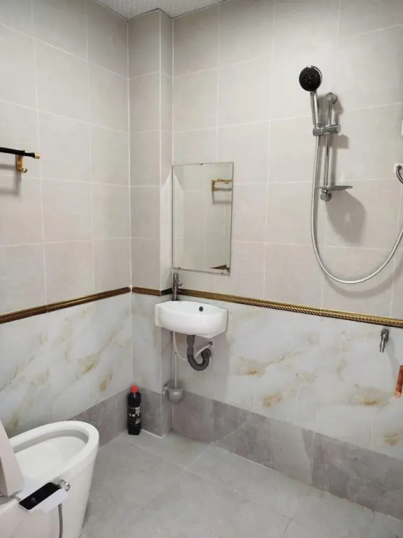 KQ Hostel