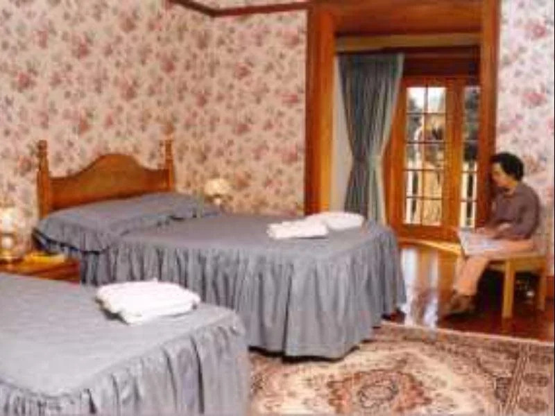 Heronswood House B & B