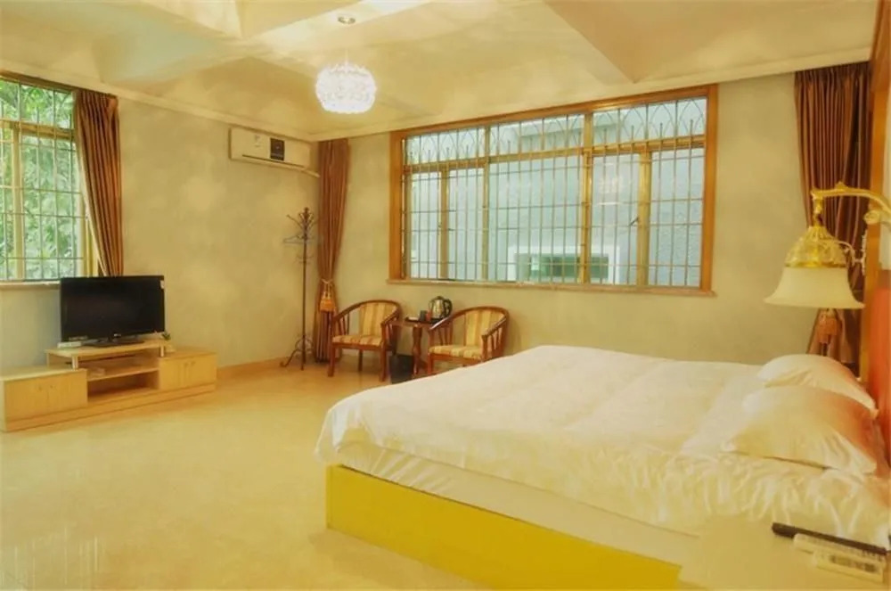 Xiamen Nest House Hotel