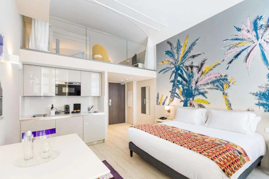 Palais Saleya Apartment & Suite