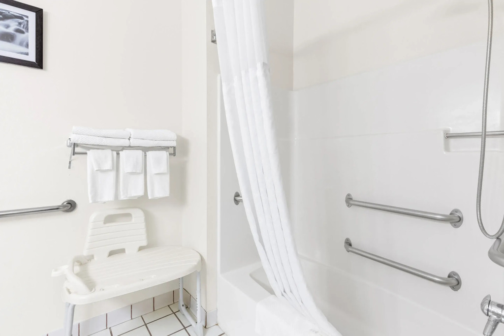 Quality Inn & Suites Springfield