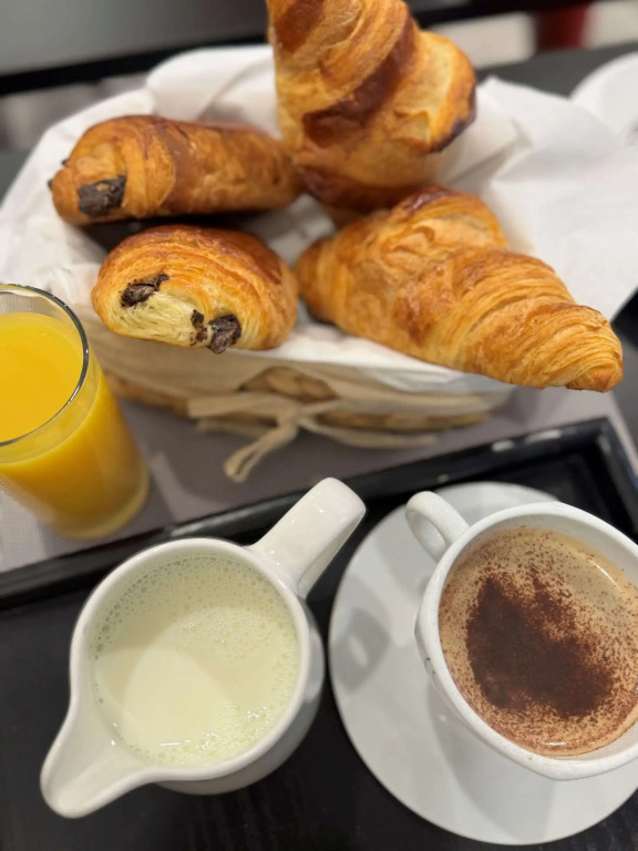 Paris Hotel