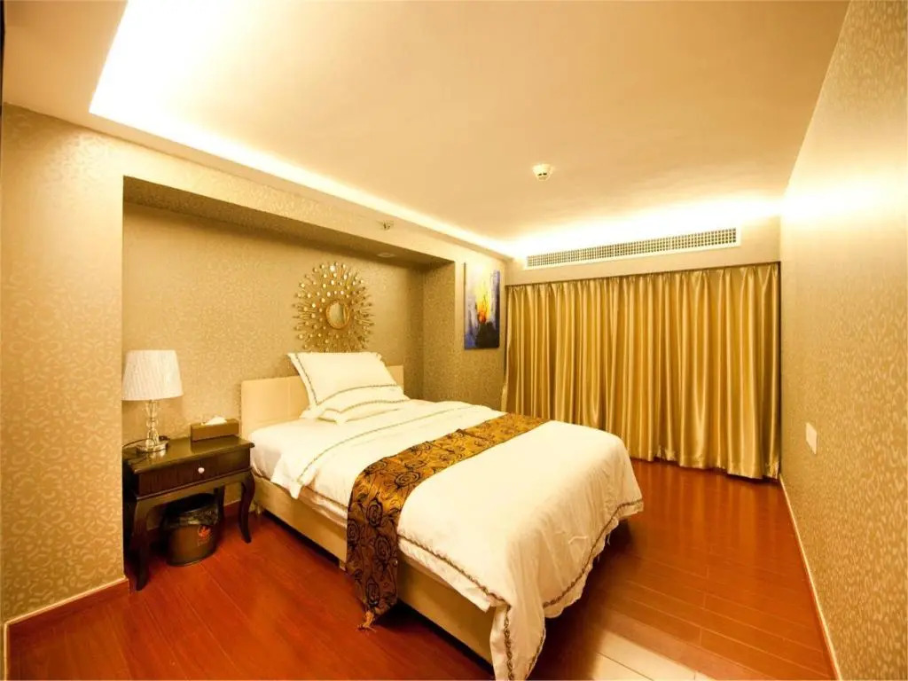 Guangzhou Yicheng Golden Apartment