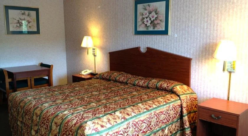 Economy Inn Express