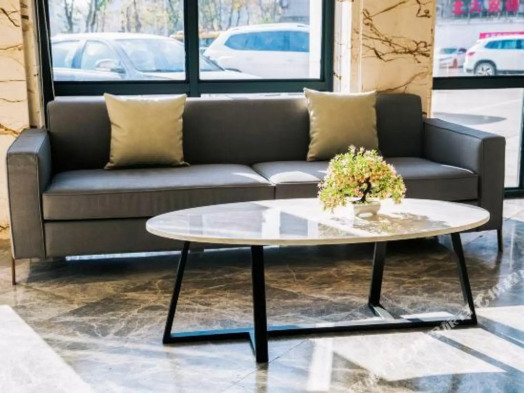 Borrman Hotel (Xiangyang Daqing East Road Youyi)