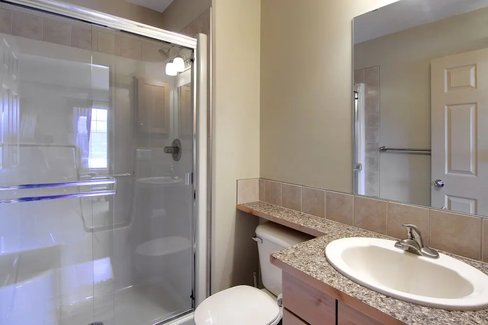Radium Vacation Rental 3 Bedroom Townhome with Views