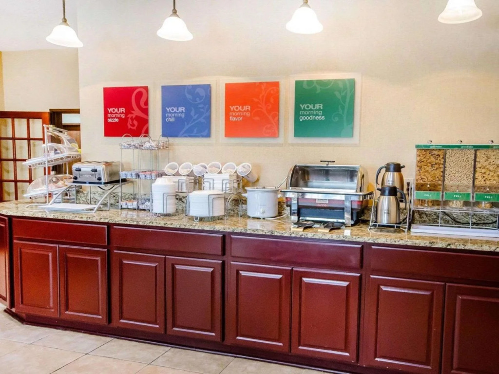 Comfort Inn & Suites La Grange - Louisville Area