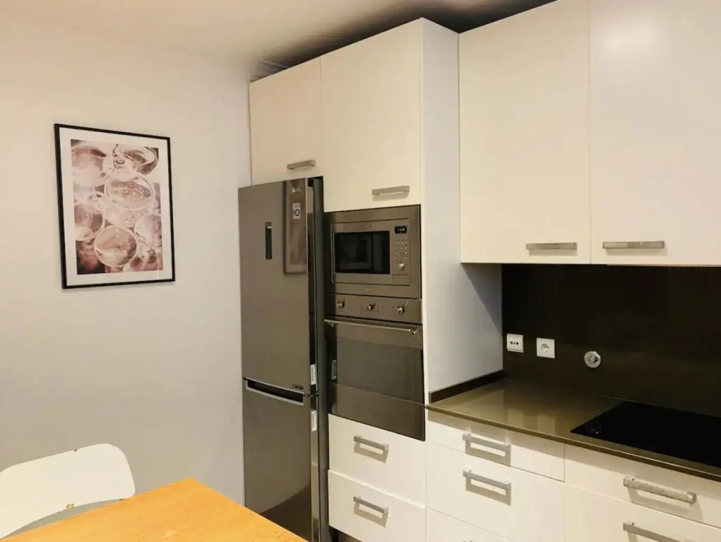 Charming 4 bedroom apartment in Chiado