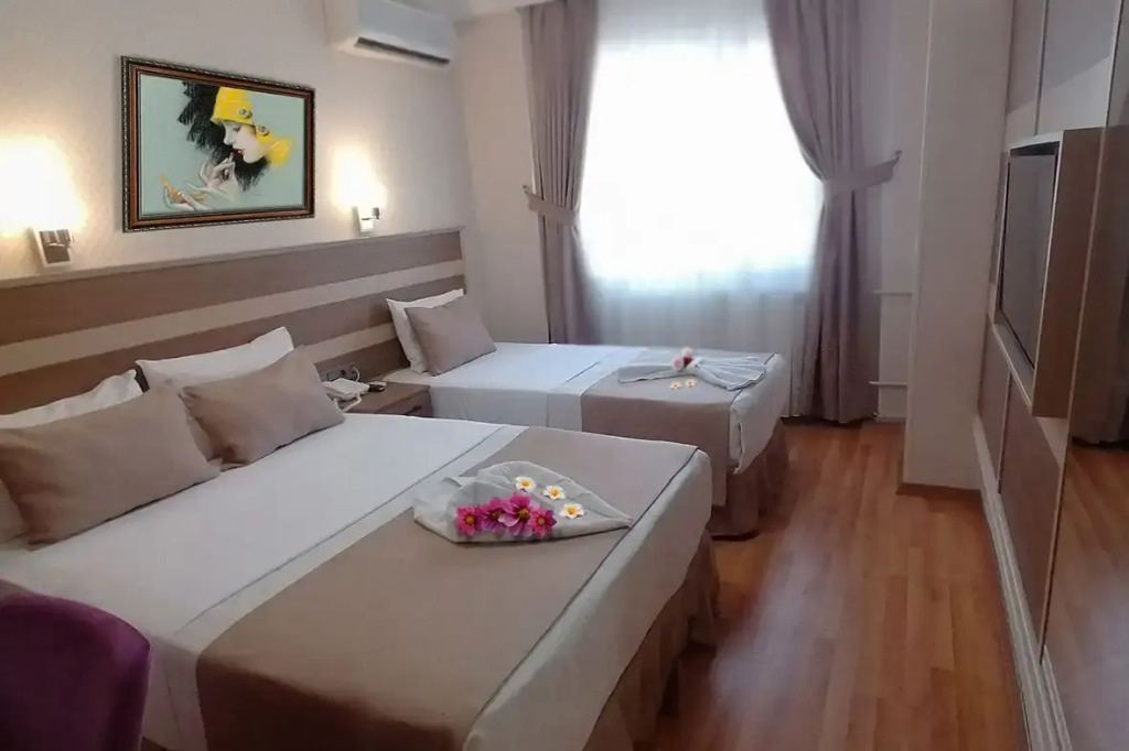 Sembol Hotel