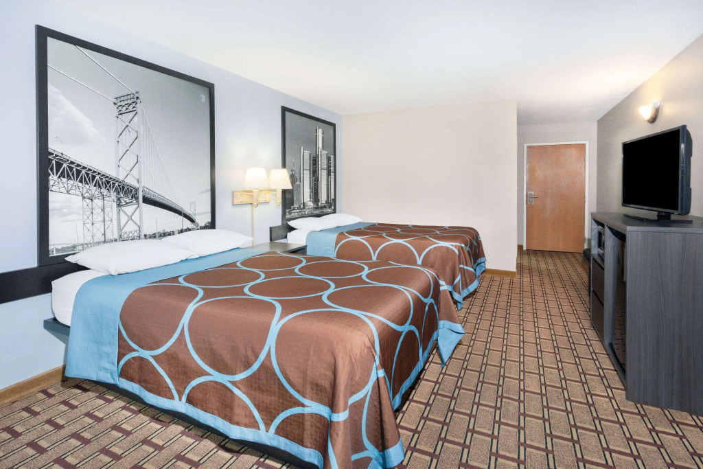 Super 8 by Wyndham Marysville/Port Huron Area
