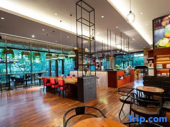 Qiandao Lake Deefly Lake View Holiday Hotel