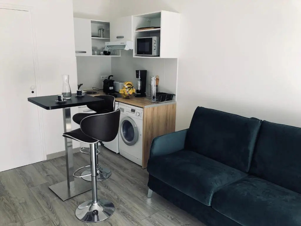 Studio en résidence, proche de la mer avec parking gratuit et clé 4G
