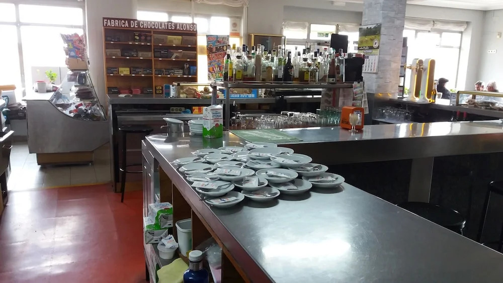 Hostal Restaurante Delfin
