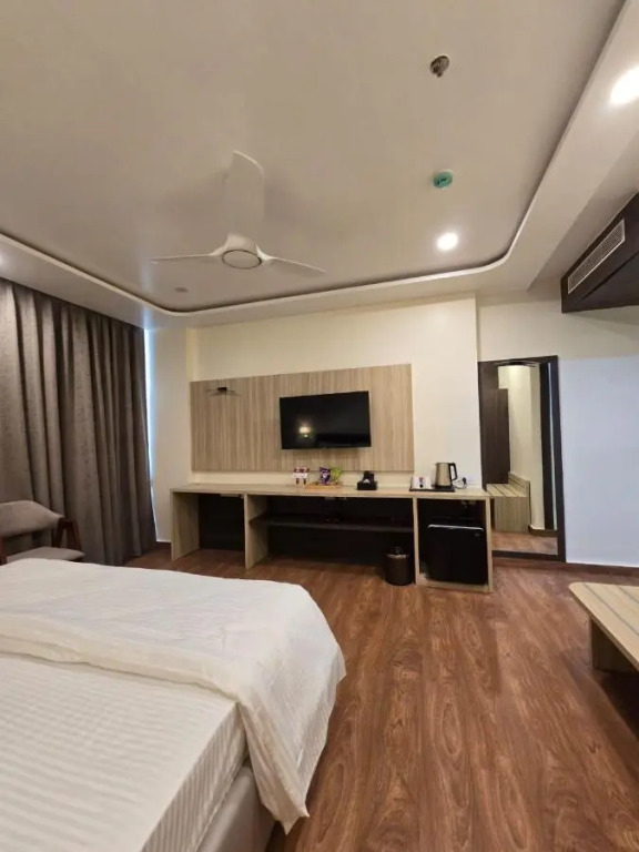 Mastiff Select Medha Plaza Deoghar
