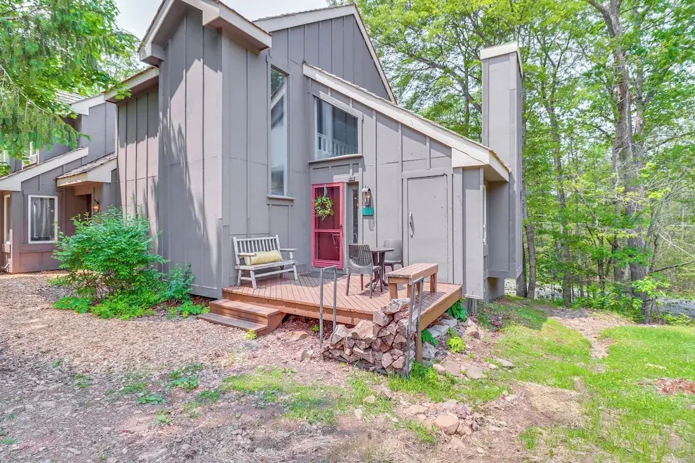 Steps to Jack Frost Ski Resort: Townhome w/ Decks