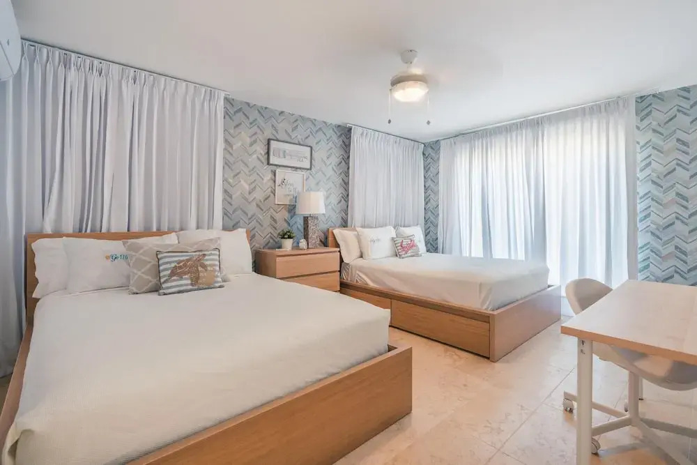 Fresh and Chill Villa at Green one w Private Pool
