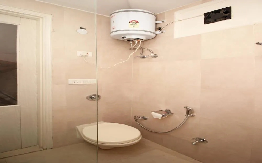OYO 5380 Hotel Nanak Residency