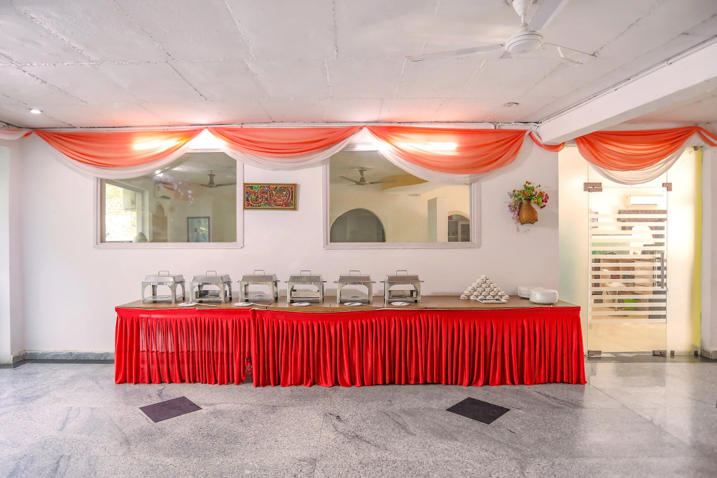 FabHotel Aravali Suites - DLF Phase 3