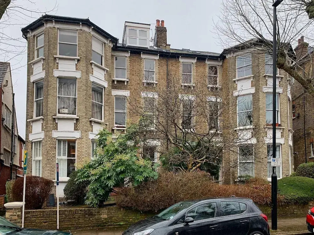 2 bed Flat in Fordwych Road