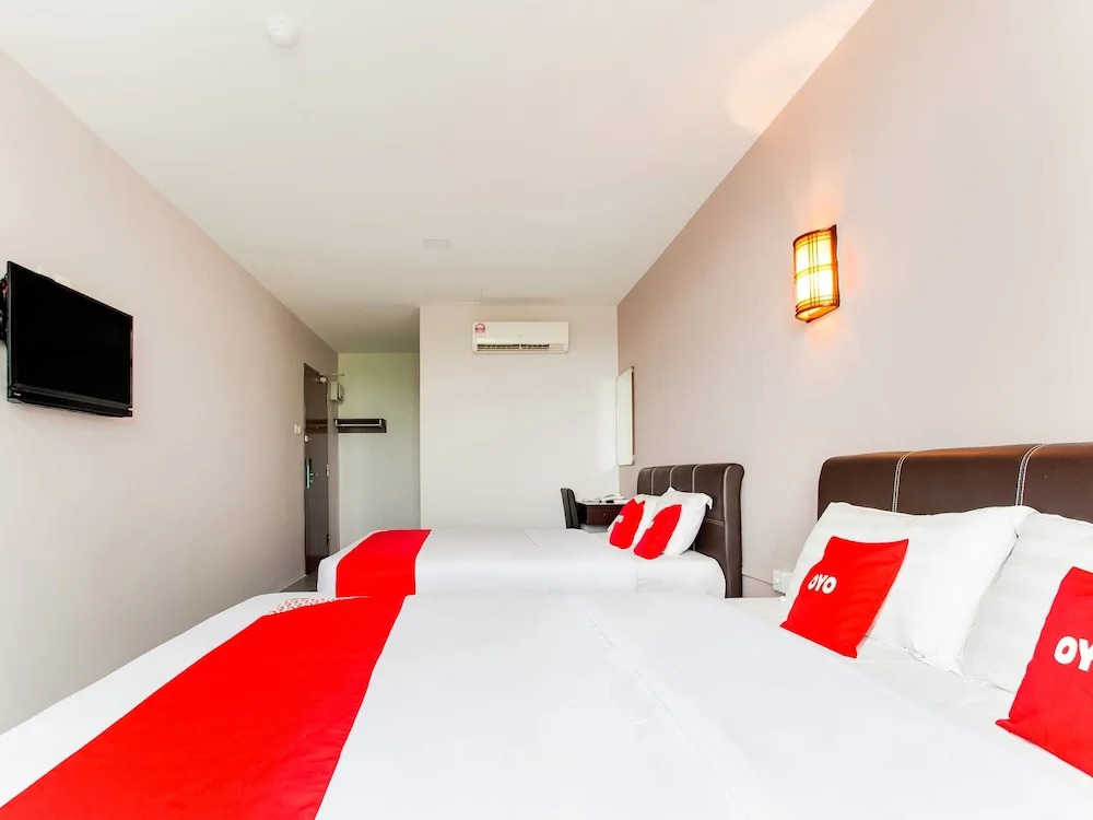 988 Hotel